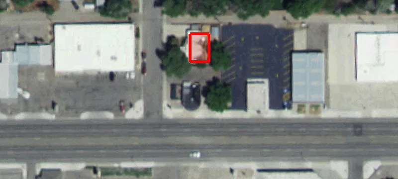 840 Main St