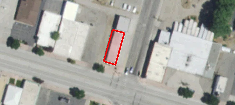 502 Main St