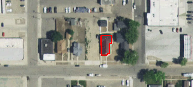 815 Robertson Ave