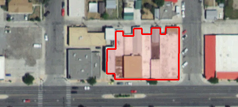 512 Main St