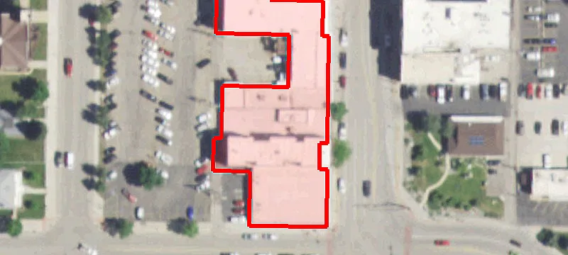 124 Main St