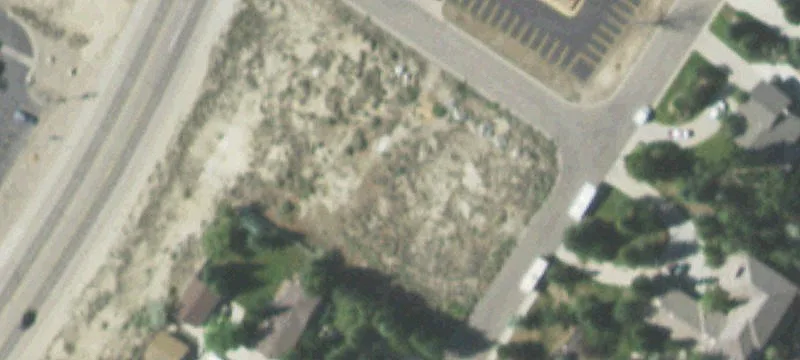 Hilltop Dr