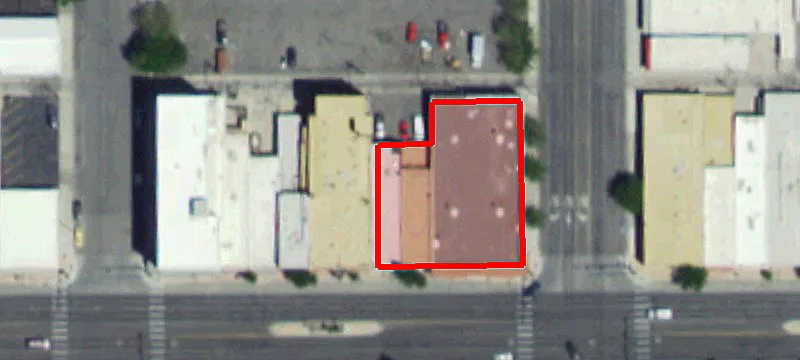318 Main St