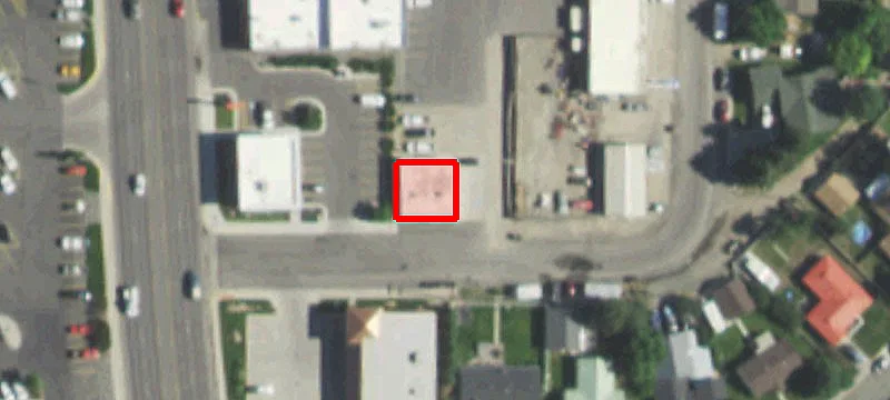 205 Trl Ave