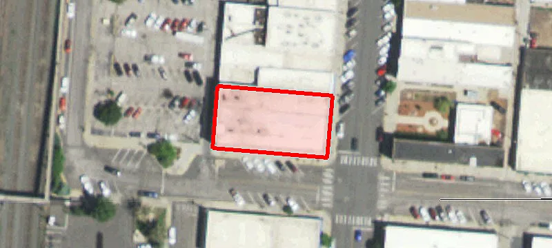 318 2nd St