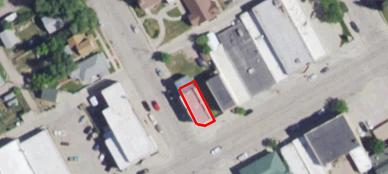 129 Main St