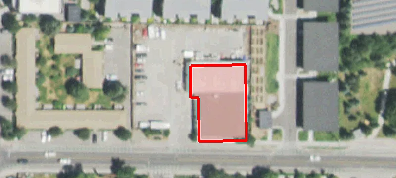 855 Snow King Ave