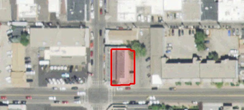 50 Cache St