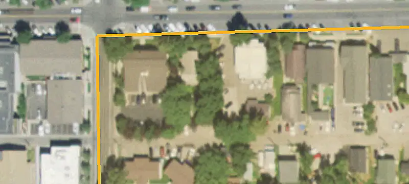220 Broadway Ave