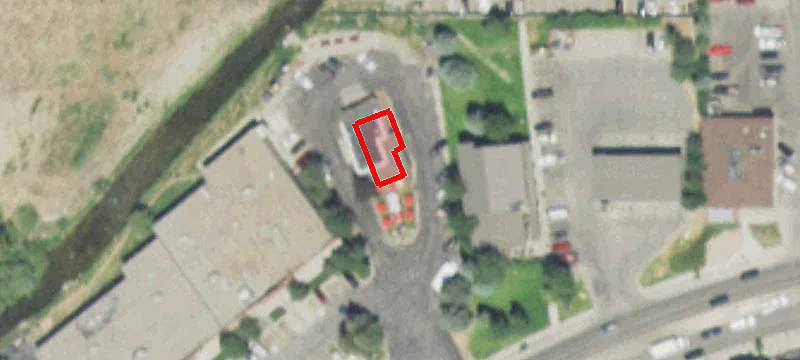 399 Broadway Ave