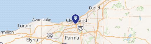 Spacious Colonial Duplex in Cleveland