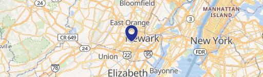 Updated Apartment Near Transportation