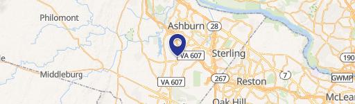 Luxurious Townhome Near Metro Shuttle