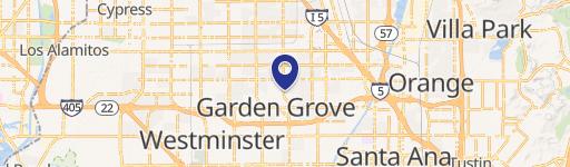 Spacious Townhouse Near Amenities