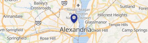 Braddock Place Apartment with Amenities