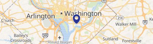 Retail Space in Waterfront Getaway