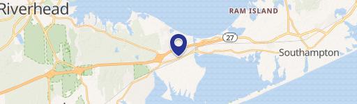 Retail Space in Hampton Bays