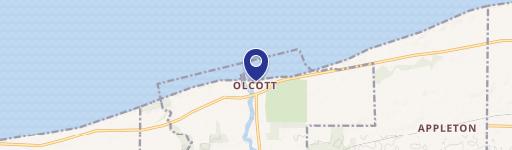 Renovated Sports Bar with Apartments