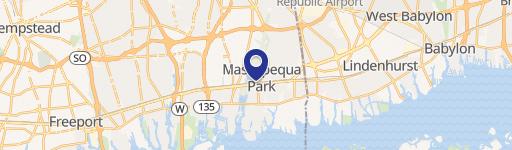 Retail Space in Massapequa Park