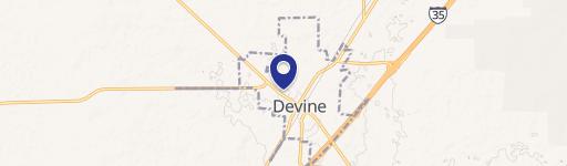 Commercial Building in Devine