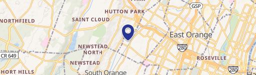 Spacious Triplex Near Train Station