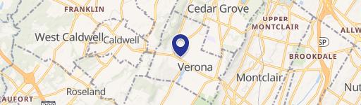 Updated Apartment in Downtown Verona