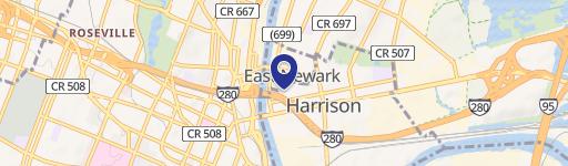 Renovated Apartment Near Transportation