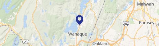 Charming Apartment with Spacious Rooms