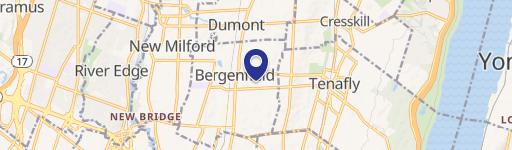 Garden Apartment Near Transportation