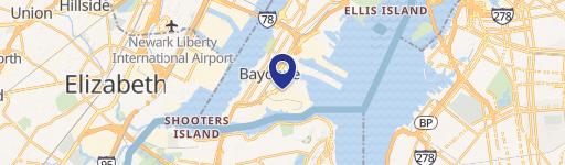 Spacious Top-Floor Apartment in Bayonne