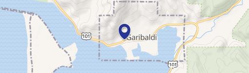 Retail Mixed-Use Building on Highway 101