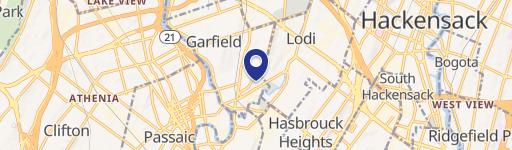 Spacious Apartment Near Transportation