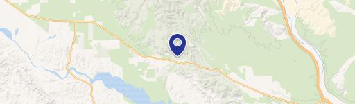 Versatile Commercial Property Near Lake