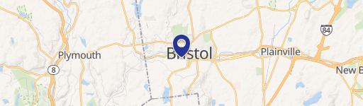 Remodeled Three-Bedroom Apartment in Bristol