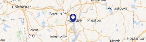 Remodeled Townhouse Apartment Near Casinos