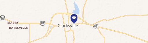 Versatile Commercial Building in Clarksville