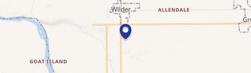 Wilder Land with Mountain Views