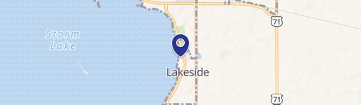 96 Lakeshore Dr