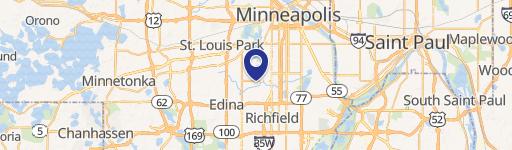 2500 Minnehaha Ave