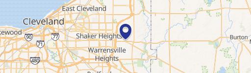 Landerwood Plaza: Premier Office Space