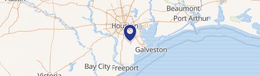 Renovated Showroom/Office with Fenced Yard