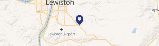 Lewiston Retail Property: High Traffic Area