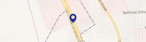 Folkston Retail Building on Highway