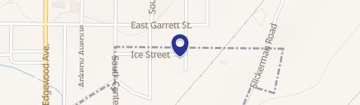 Commercial Property on 1.3 Acres